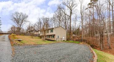 433 ALBANY ST, FREDERICKSBURG, Virginia 22407, 4 Bedrooms Bedrooms, ,3 BathroomsBathrooms,Residential,433 ALBANY ST,VASP2039948 MLS # VASP2039948