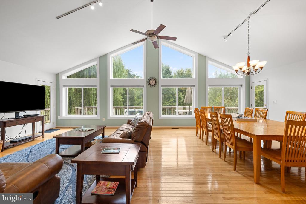 125 LAKE CT., BUMPASS, Virginia 23024, 4 Bedrooms Bedrooms, ,3 BathroomsBathrooms,Residential,125 LAKE CT.,VALA2009454 MLS # VALA2009454 125 LAKE CT., BUMPASS, Virginia 23024, 4 Bedrooms Bedrooms, ,3 BathroomsBathrooms,Residential,125 LAKE CT.,VALA2009454 MLS # VALA2009454