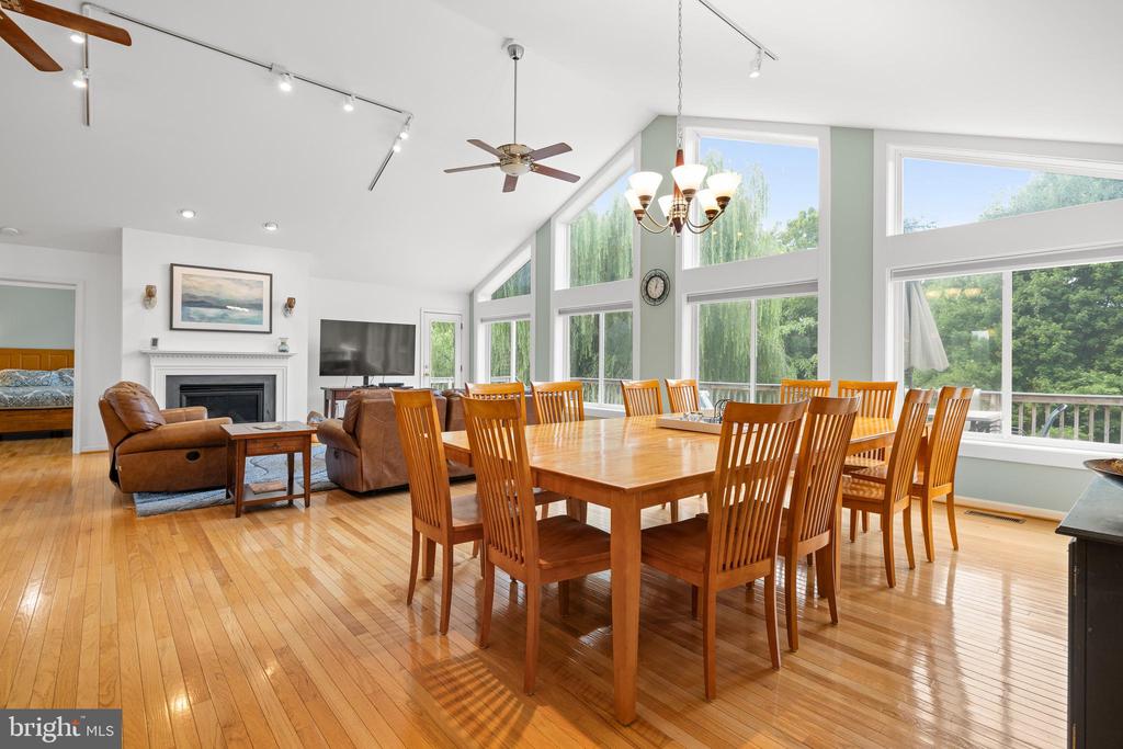 125 LAKE CT., BUMPASS, Virginia 23024, 4 Bedrooms Bedrooms, ,3 BathroomsBathrooms,Residential,125 LAKE CT.,VALA2009454 MLS # VALA2009454 125 LAKE CT., BUMPASS, Virginia 23024, 4 Bedrooms Bedrooms, ,3 BathroomsBathrooms,Residential,125 LAKE CT.,VALA2009454 MLS # VALA2009454