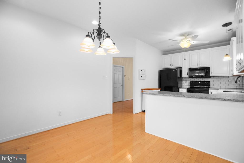 11921 LEGACY WOODS DR, FREDERICKSBURG, Virginia 22407, 3 Bedrooms Bedrooms, ,2 BathroomsBathrooms,Residential,11921 LEGACY WOODS DR,VASP2040018 MLS # VASP2040018