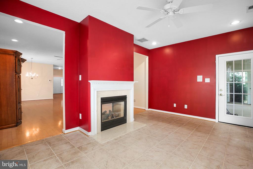 11921 LEGACY WOODS DR, FREDERICKSBURG, Virginia 22407, 3 Bedrooms Bedrooms, ,2 BathroomsBathrooms,Residential,11921 LEGACY WOODS DR,VASP2040018 MLS # VASP2040018