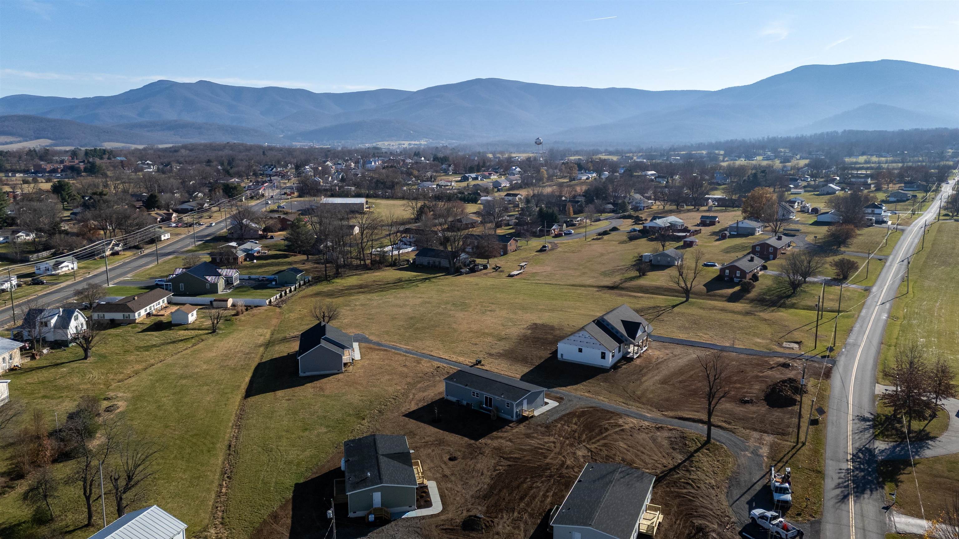 355 PARK RD, STANLEY, Virginia 22851, 3 Bedrooms Bedrooms, ,2 BathroomsBathrooms,Residential,355 PARK RD,671853 MLS # 671853