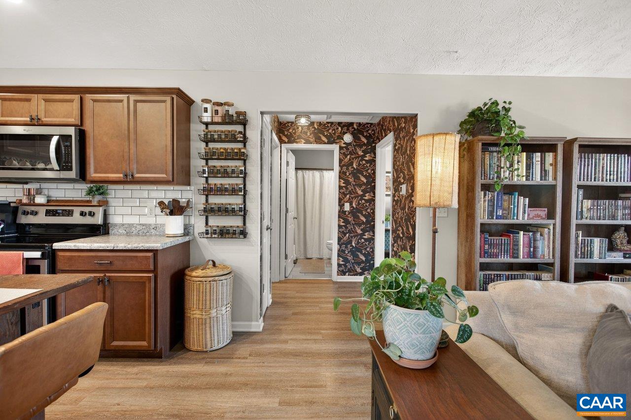 445 KIRBY AVE, WAYNESBORO, Virginia 22980, 3 Bedrooms Bedrooms, ,2 BathroomsBathrooms,Residential,445 Kirby Ave,445 KIRBY AVE,672726 MLS # 672726