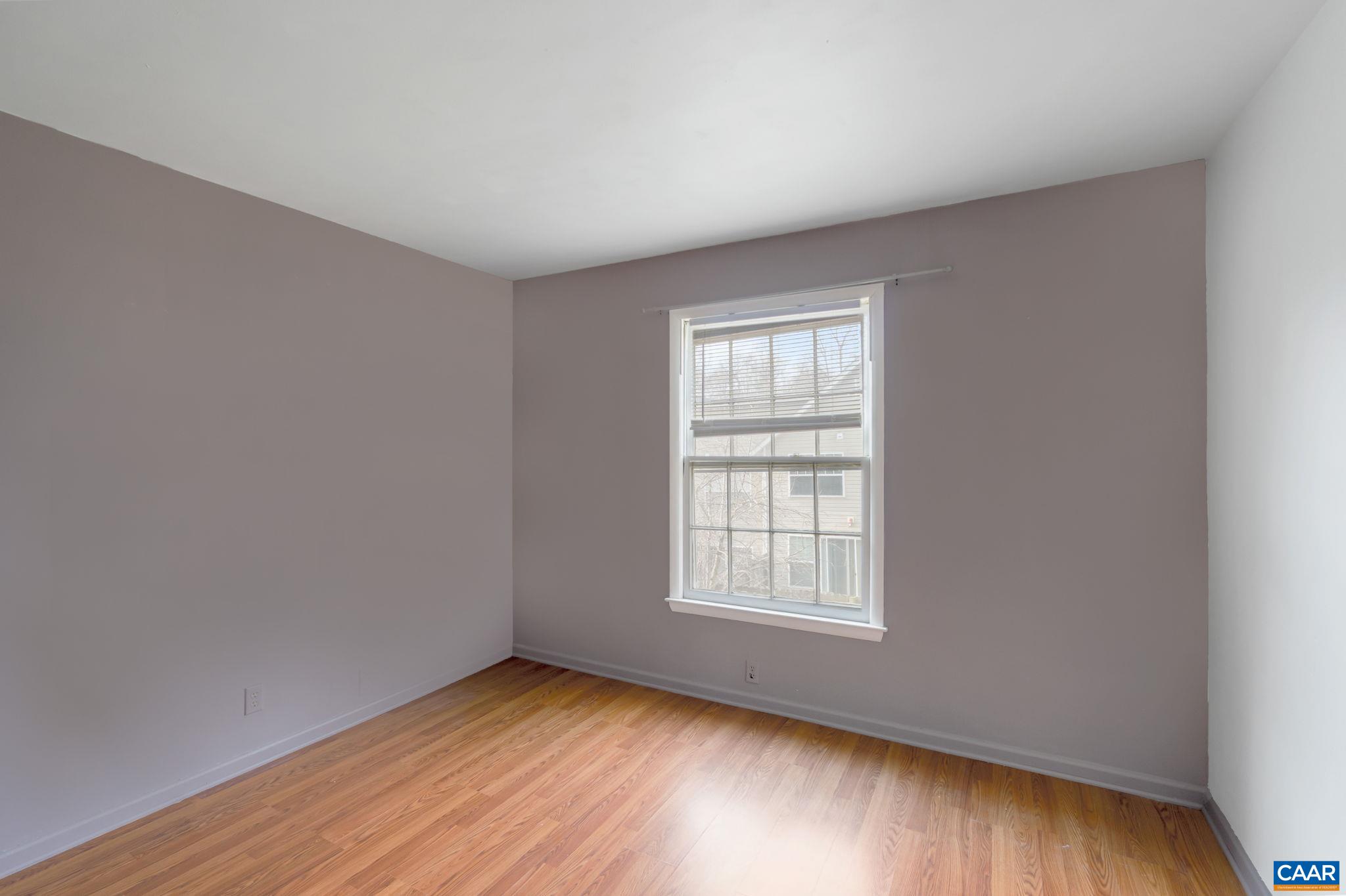 2527 HYDRAULIC RD, CHARLOTTESVILLE, Virginia 22901, 2 Bedrooms Bedrooms, ,1 BathroomBathrooms,Residential,2527 HYDRAULIC RD,673016 MLS # 673016