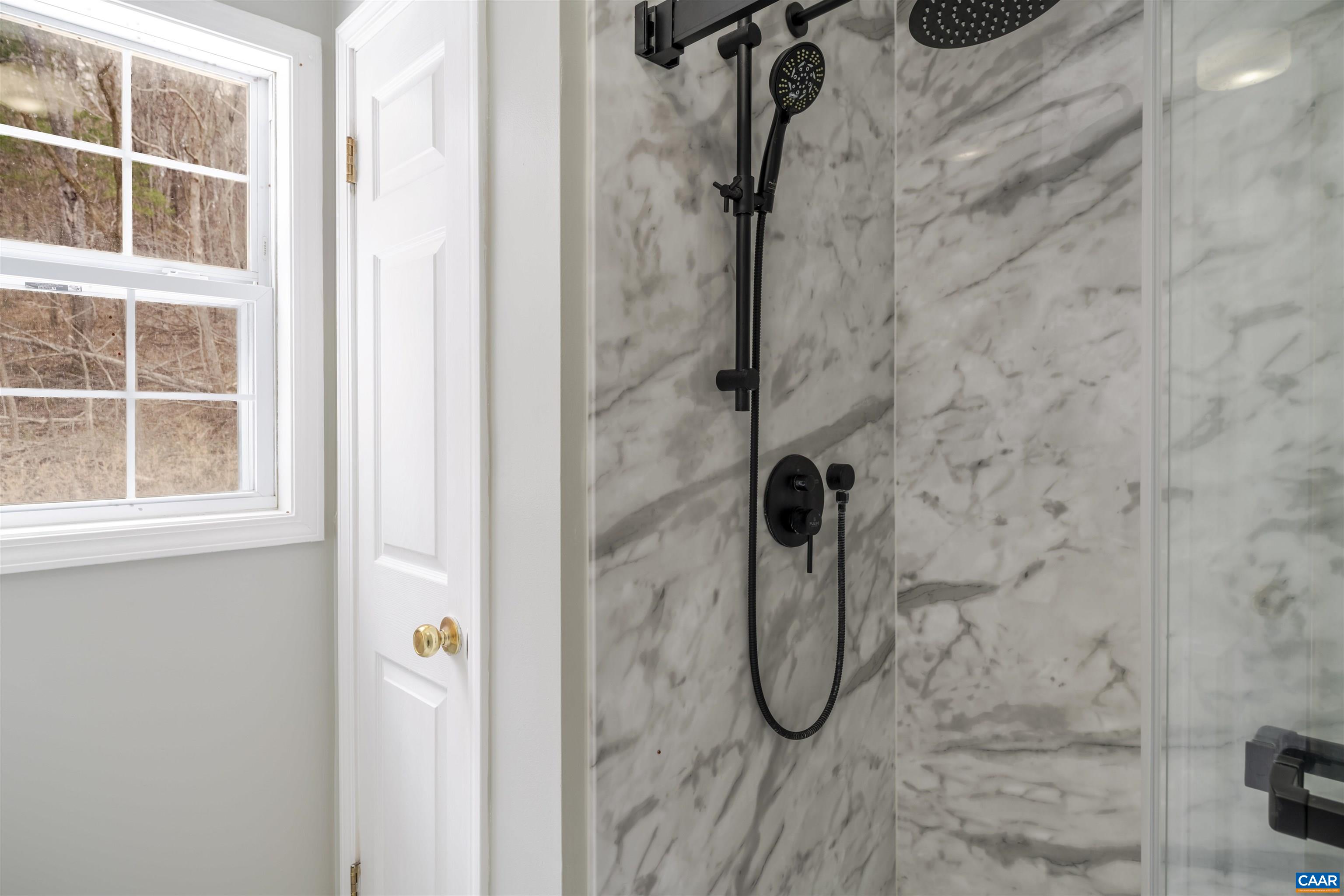 5860 BEARWOOD RD, CROZET, Virginia 22932, 3 Bedrooms Bedrooms, ,2 BathroomsBathrooms,Residential,5860 BEARWOOD RD,674277 MLS # 674277