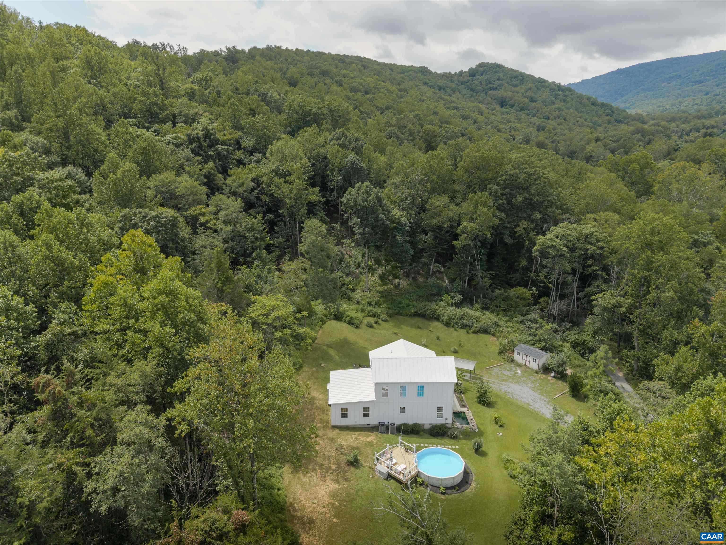 5860 BEARWOOD RD, CROZET, Virginia 22932, 3 Bedrooms Bedrooms, ,2 BathroomsBathrooms,Residential,5860 BEARWOOD RD,674277 MLS # 674277