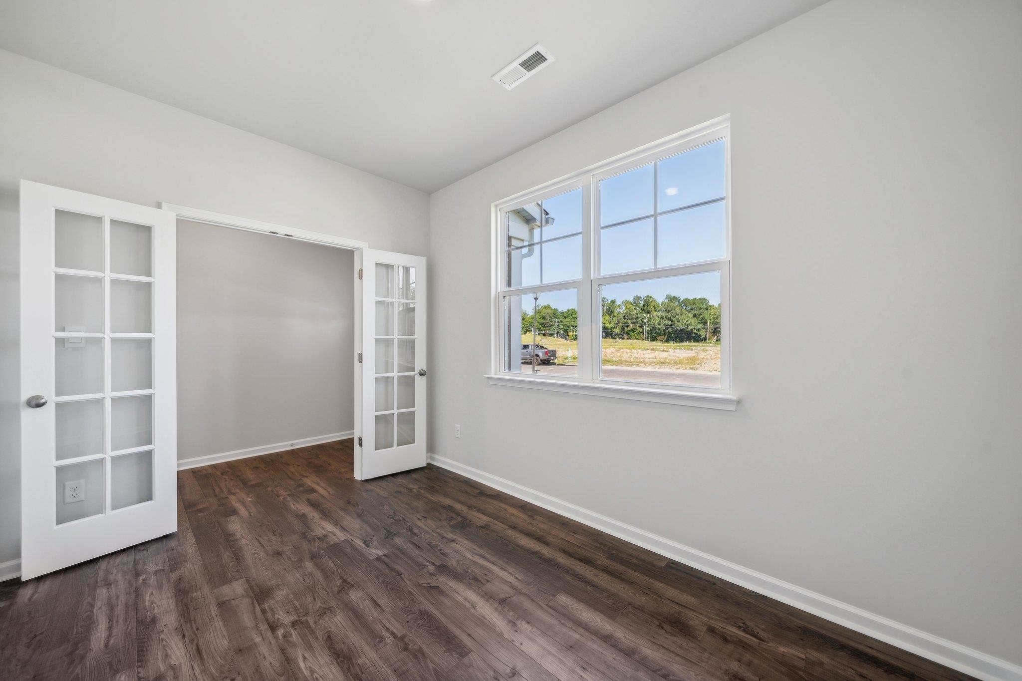 80 WHISPERING OAKS DR, STAUNTON, Virginia 24401, 4 Bedrooms Bedrooms, ,2 BathroomsBathrooms,Residential,80 WHISPERING OAKS DR,674317 MLS # 674317