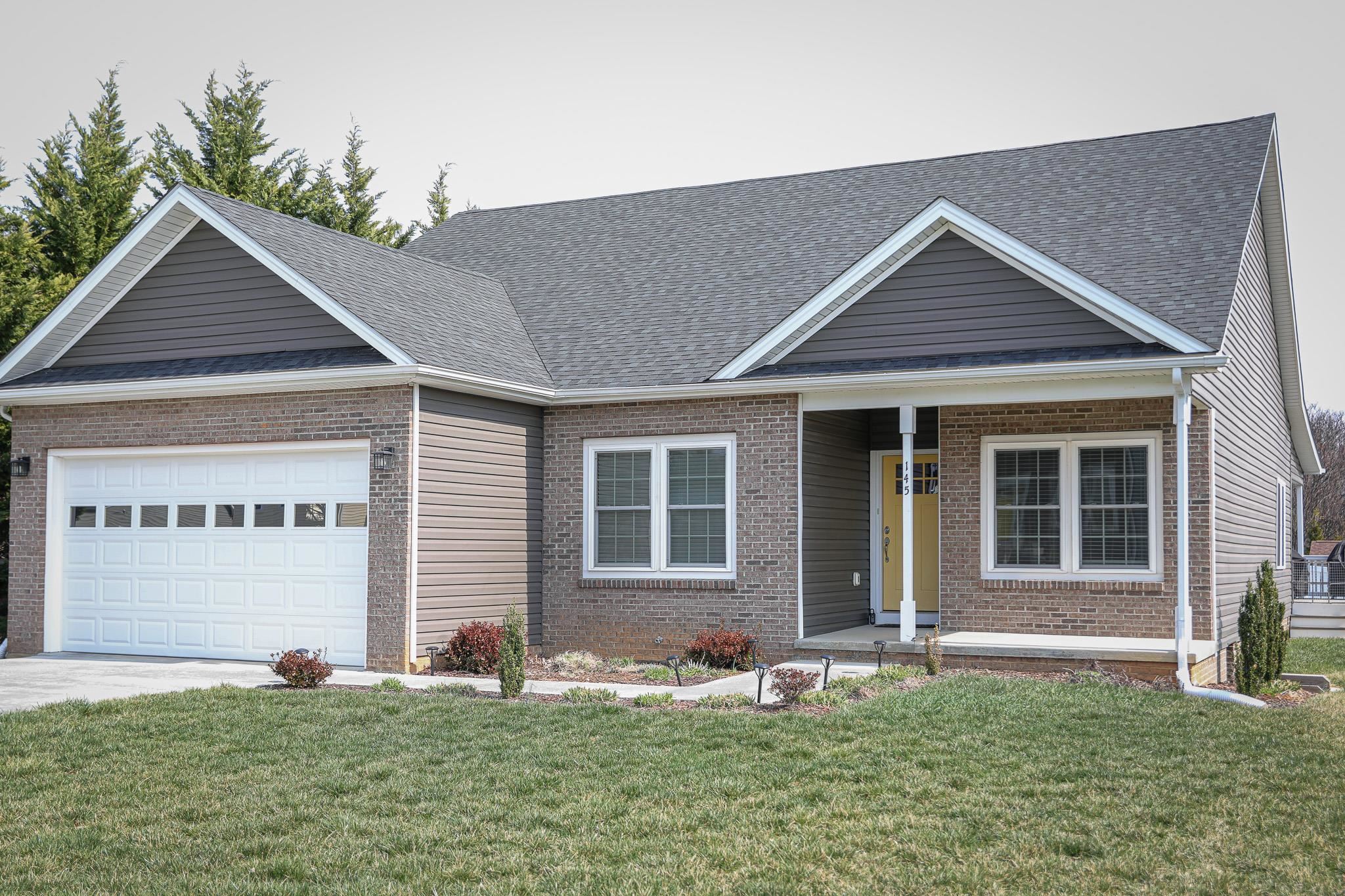 145 PAIGE ST, WAYNESBORO, Virginia 22980, 3 Bedrooms Bedrooms, ,2 BathroomsBathrooms,Residential,145 PAIGE ST,674319 MLS # 674319