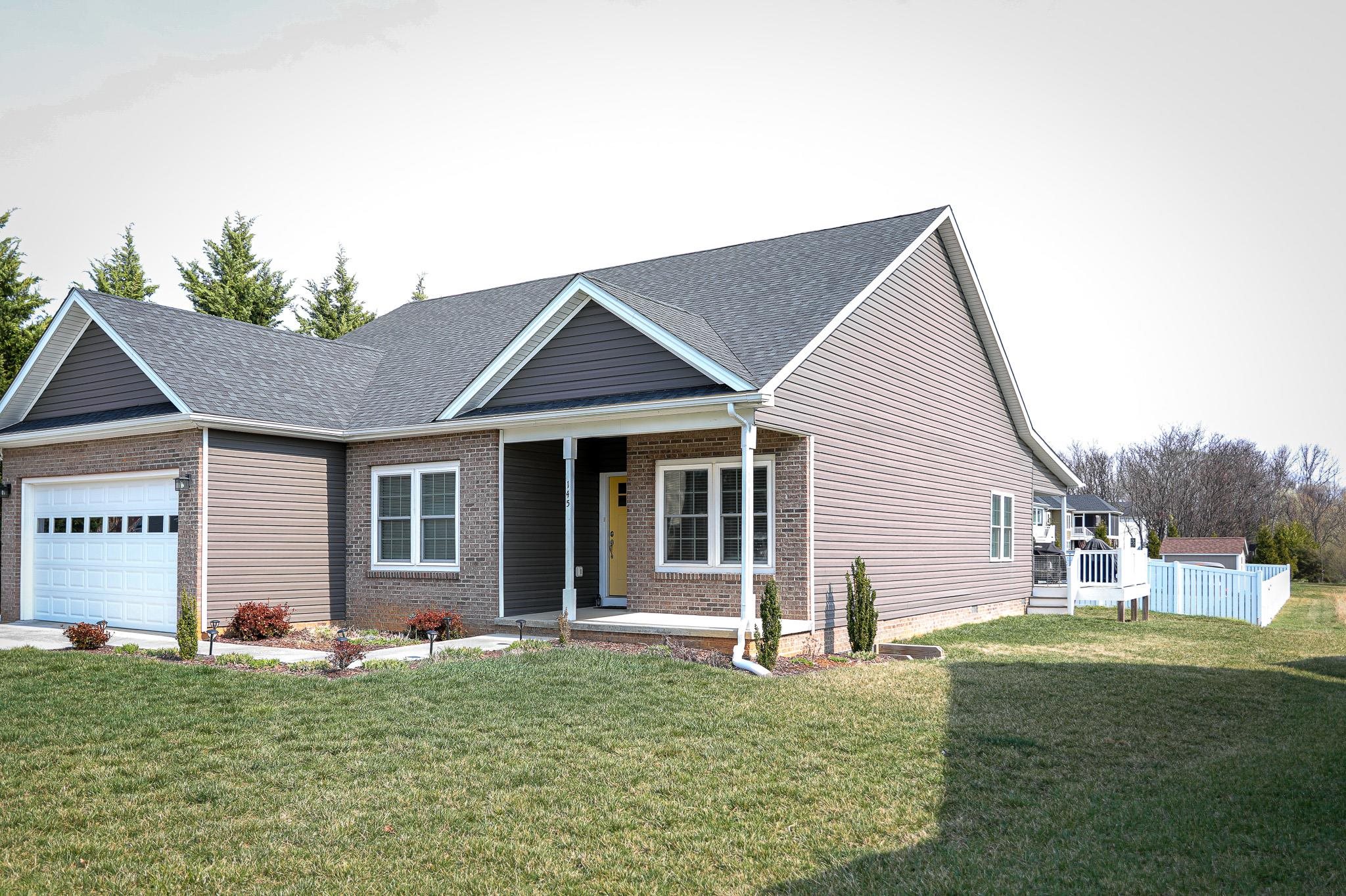 145 PAIGE ST, WAYNESBORO, Virginia 22980, 3 Bedrooms Bedrooms, ,2 BathroomsBathrooms,Residential,145 PAIGE ST,674319 MLS # 674319