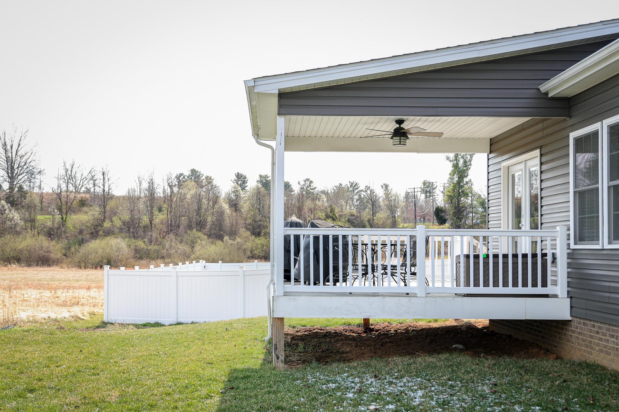 145 PAIGE ST, WAYNESBORO, Virginia 22980, 3 Bedrooms Bedrooms, ,2 BathroomsBathrooms,Residential,145 PAIGE ST,674319 MLS # 674319