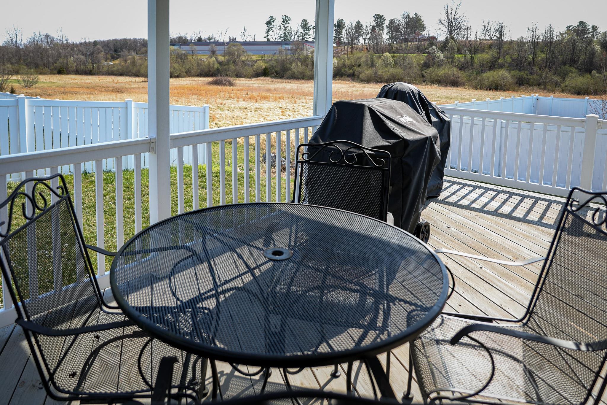 145 PAIGE ST, WAYNESBORO, Virginia 22980, 3 Bedrooms Bedrooms, ,2 BathroomsBathrooms,Residential,145 PAIGE ST,674319 MLS # 674319