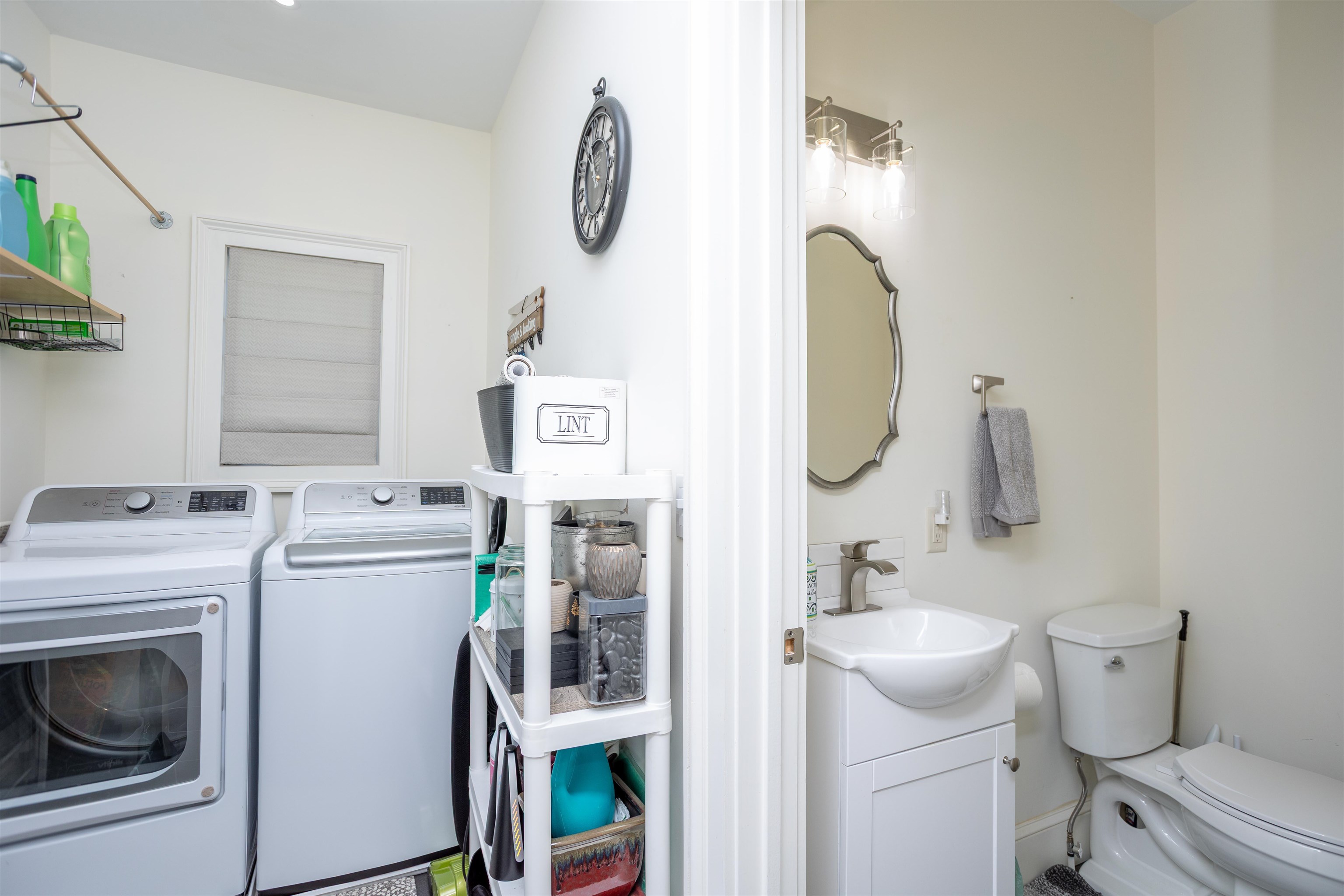 2935 JUNIPER CT, ROCKINGHAM, Virginia 22801, 3 Bedrooms Bedrooms, ,3 BathroomsBathrooms,Residential,2935 JUNIPER CT,674324 MLS # 674324