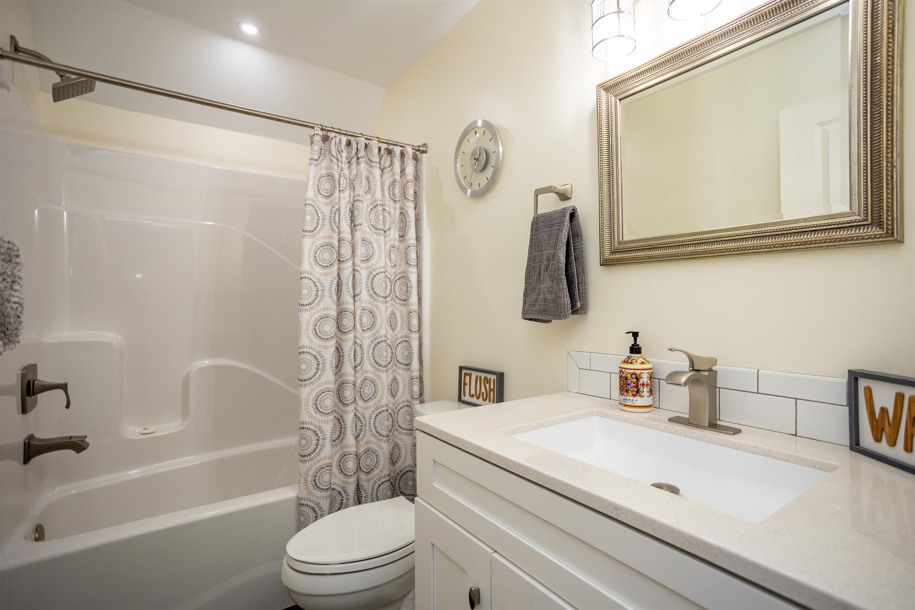 2935 JUNIPER CT, ROCKINGHAM, Virginia 22801, 3 Bedrooms Bedrooms, ,3 BathroomsBathrooms,Residential,2935 JUNIPER CT,674324 MLS # 674324