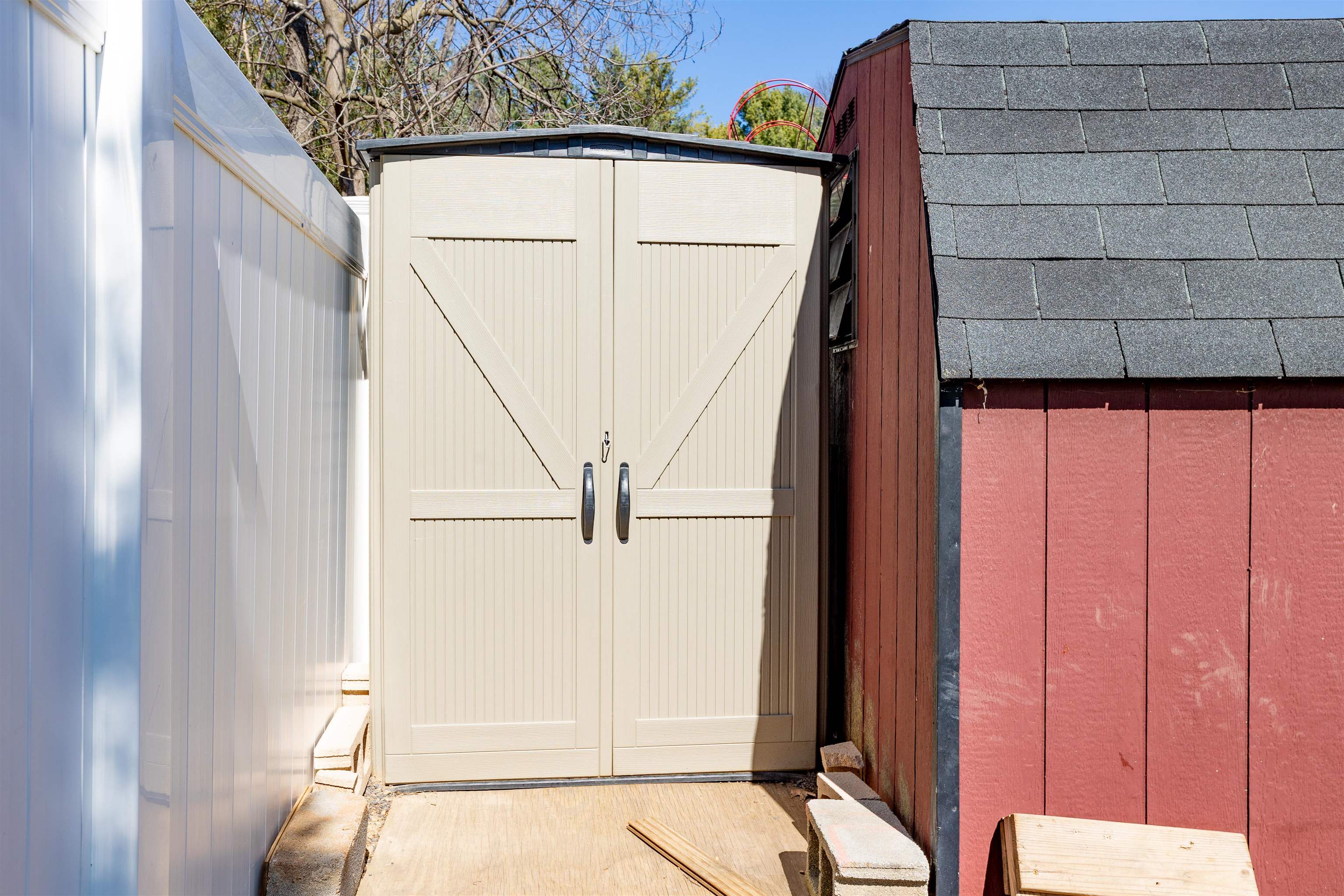 2935 JUNIPER CT, ROCKINGHAM, Virginia 22801, 3 Bedrooms Bedrooms, ,3 BathroomsBathrooms,Residential,2935 JUNIPER CT,674324 MLS # 674324