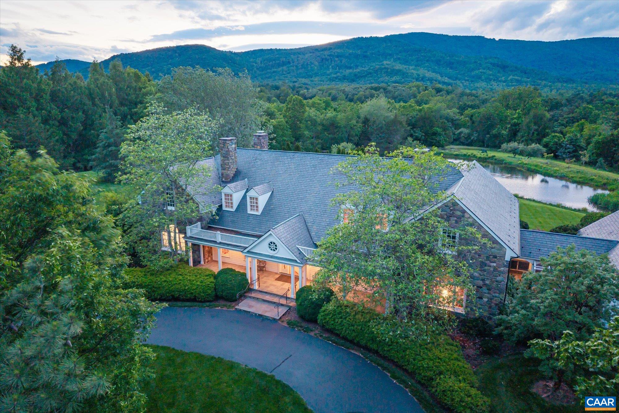 5190 SUGAR RIDGE RD, CROZET, Virginia 22932, 5 Bedrooms Bedrooms, ,4 BathroomsBathrooms,Residential,WHITE HALL ESTATE,5190 SUGAR RIDGE RD,674329 MLS # 674329