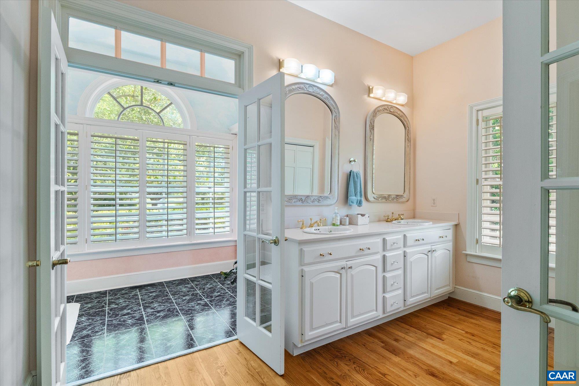 5190 SUGAR RIDGE RD, CROZET, Virginia 22932, 5 Bedrooms Bedrooms, ,4 BathroomsBathrooms,Residential,WHITE HALL ESTATE,5190 SUGAR RIDGE RD,674329 MLS # 674329