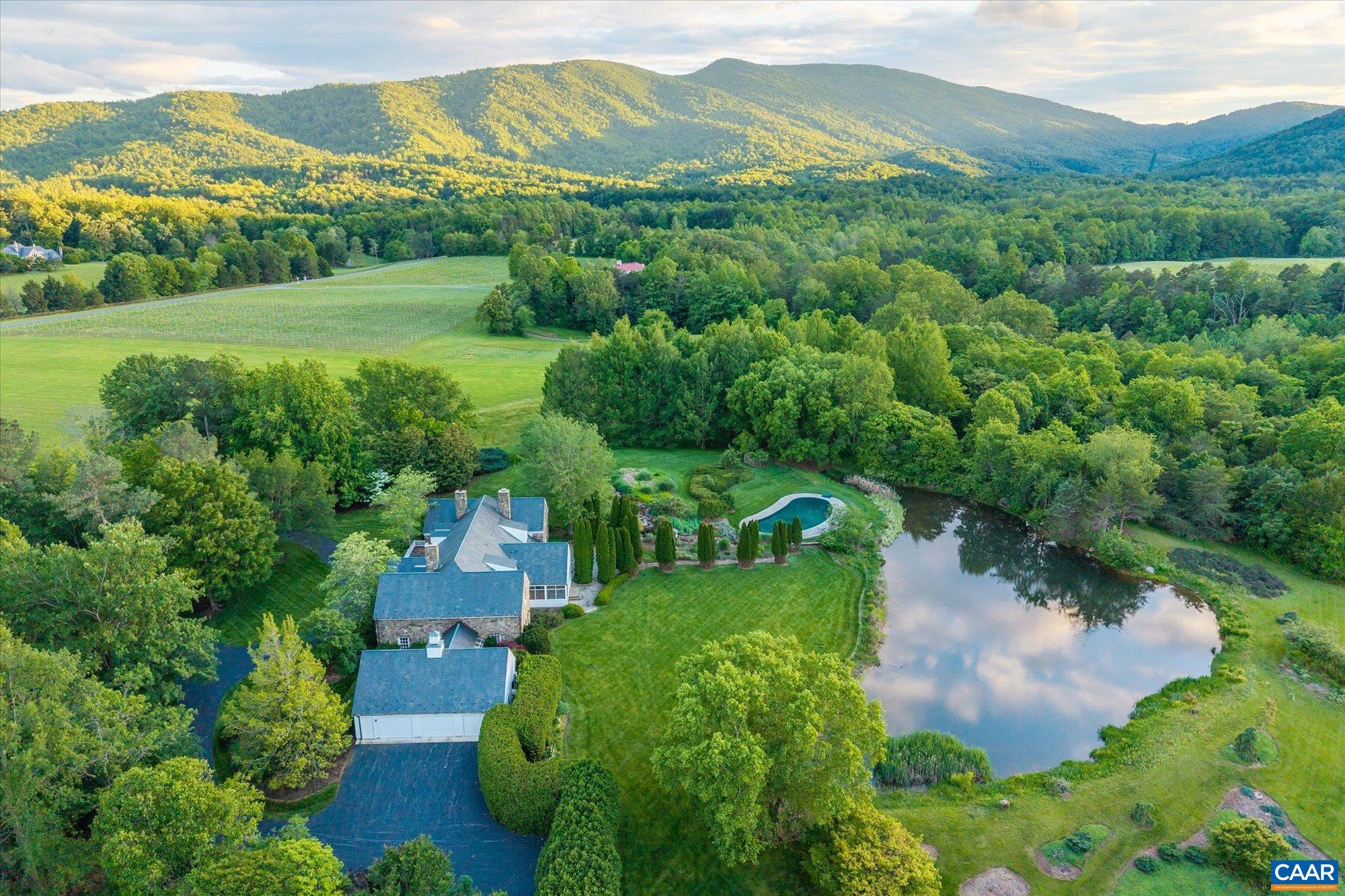 5190 SUGAR RIDGE RD, CROZET, Virginia 22932, 5 Bedrooms Bedrooms, ,4 BathroomsBathrooms,Residential,WHITE HALL ESTATE,5190 SUGAR RIDGE RD,674329 MLS # 674329