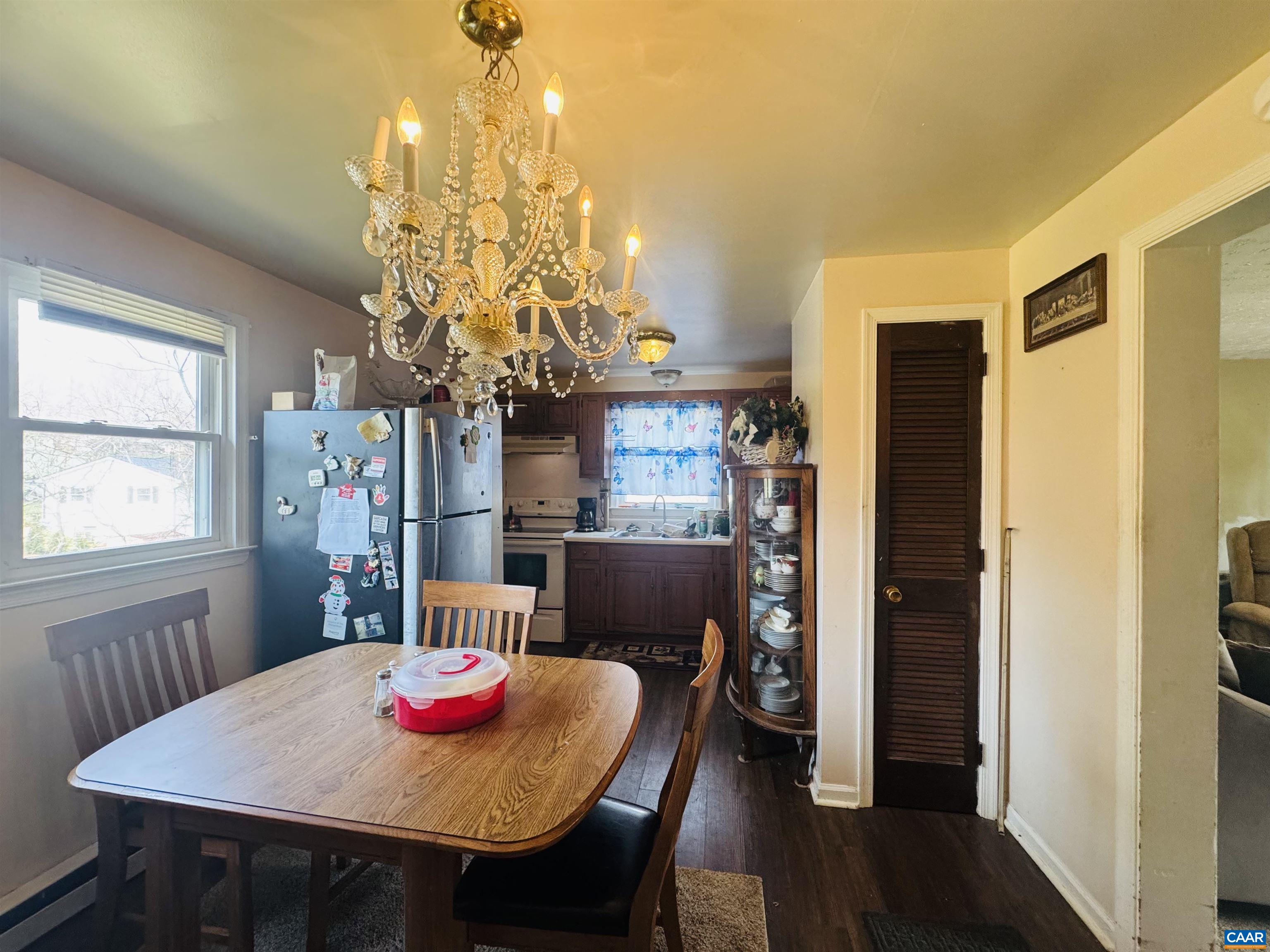 94 LOCUST ST, VERONA, Virginia 24482, 3 Bedrooms Bedrooms, ,1 BathroomBathrooms,Residential,94 LOCUST ST,674330 MLS # 674330