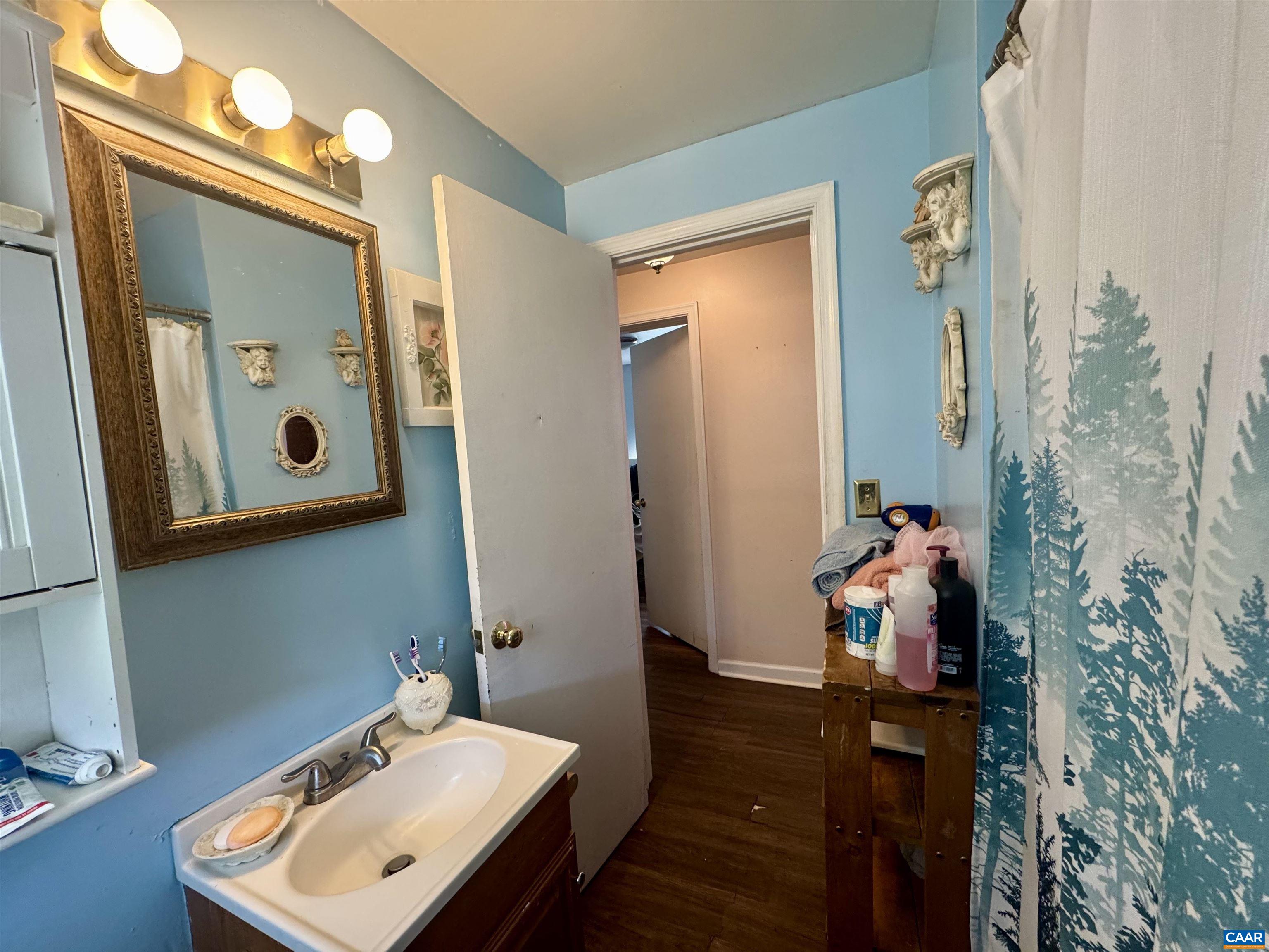 94 LOCUST ST, VERONA, Virginia 24482, 3 Bedrooms Bedrooms, ,1 BathroomBathrooms,Residential,94 LOCUST ST,674330 MLS # 674330