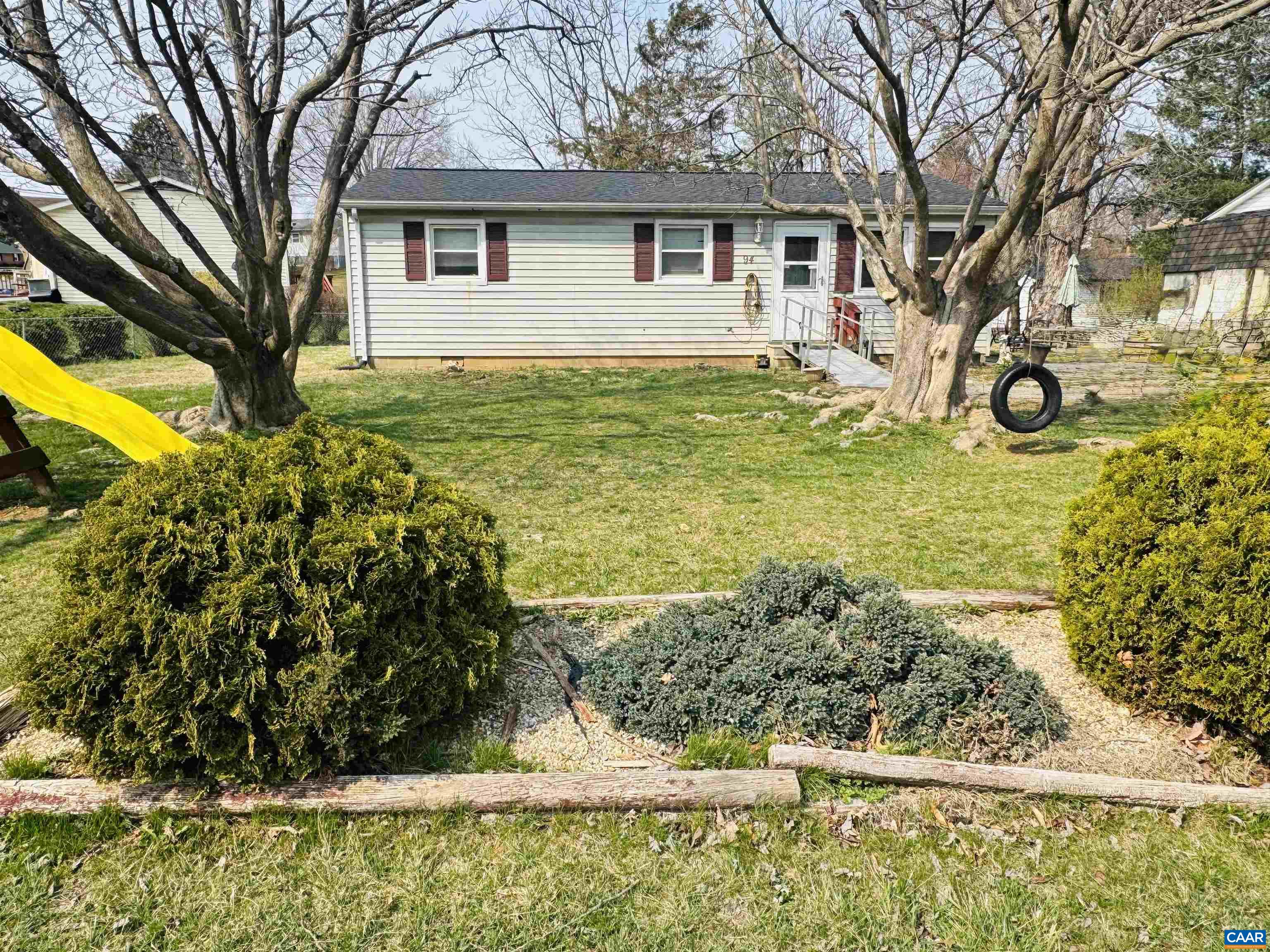 94 LOCUST ST, VERONA, Virginia 24482, 3 Bedrooms Bedrooms, ,1 BathroomBathrooms,Residential,94 LOCUST ST,674330 MLS # 674330