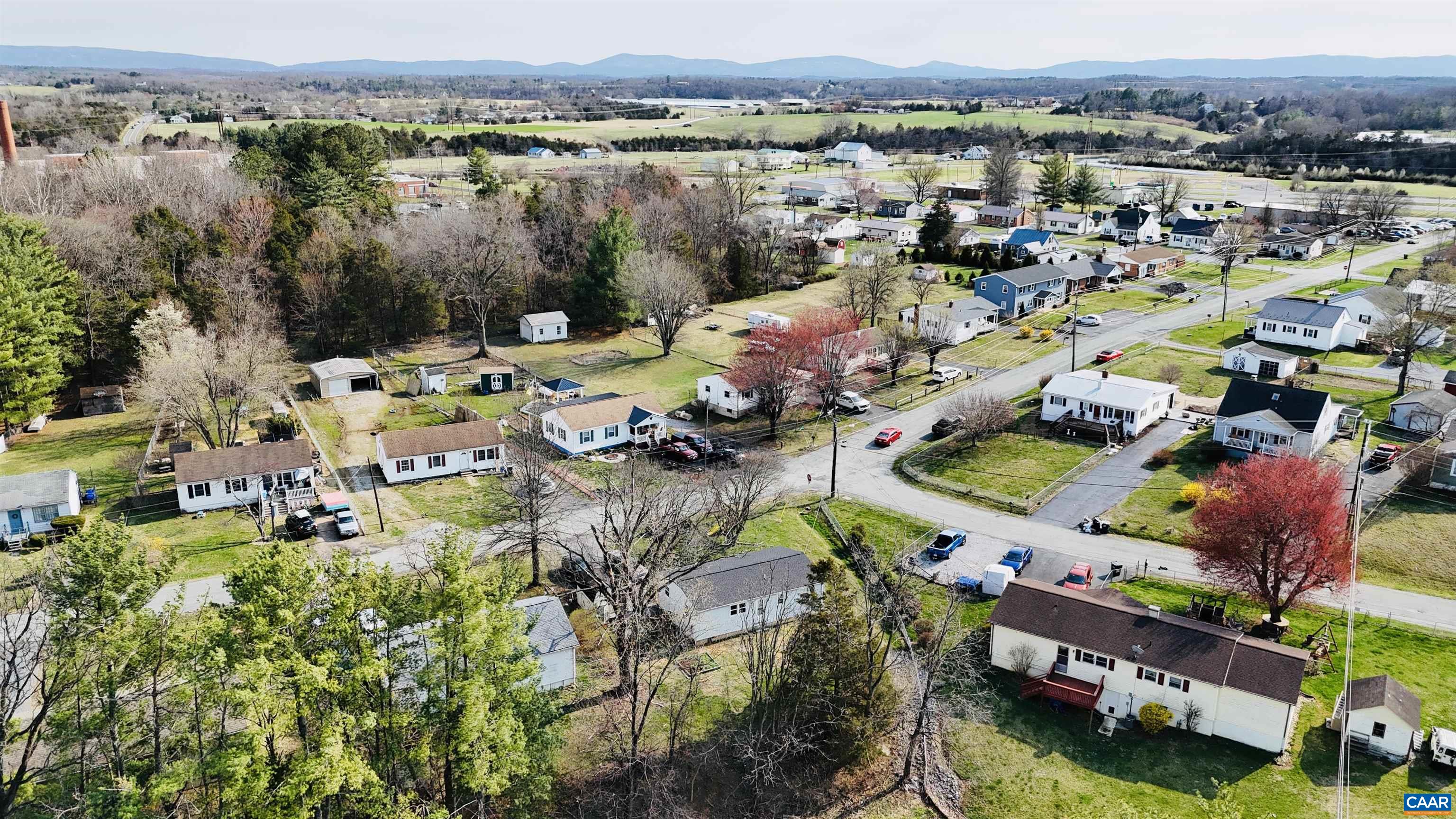 94 LOCUST ST, VERONA, Virginia 24482, 3 Bedrooms Bedrooms, ,1 BathroomBathrooms,Residential,94 LOCUST ST,674330 MLS # 674330