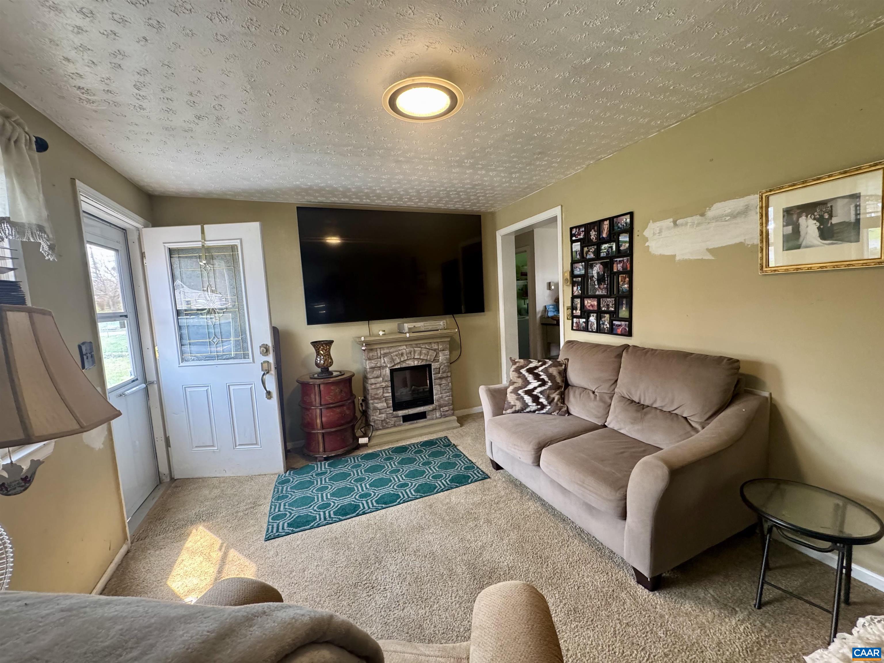 94 LOCUST ST, VERONA, Virginia 24482, 3 Bedrooms Bedrooms, ,1 BathroomBathrooms,Residential,94 LOCUST ST,674330 MLS # 674330