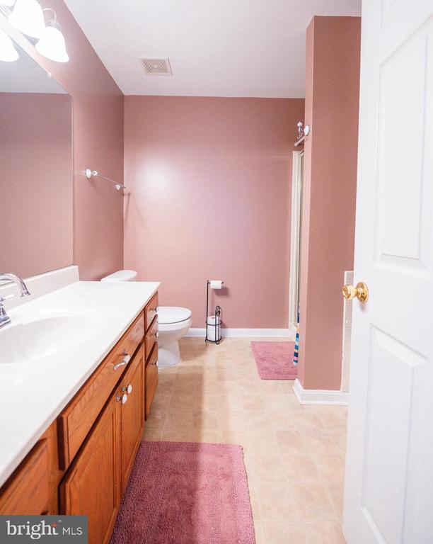 2042 CRANBERRY LN, CULPEPER, Virginia 22701, 4 Bedrooms Bedrooms, ,2 BathroomsBathrooms,Residential,2042 CRANBERRY LN,VACU2012678 MLS # VACU2012678