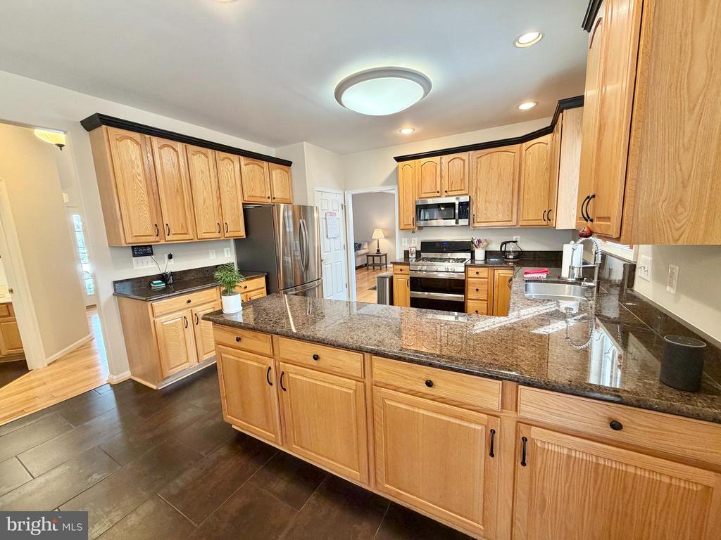 11100 COPELAND CT, FREDERICKSBURG, Virginia 22407, 5 Bedrooms Bedrooms, ,4 BathroomsBathrooms,Residential,11100 COPELAND CT,VASP2039510 MLS # VASP2039510