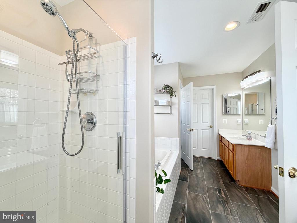 11100 COPELAND CT, FREDERICKSBURG, Virginia 22407, 5 Bedrooms Bedrooms, ,4 BathroomsBathrooms,Residential,11100 COPELAND CT,VASP2039510 MLS # VASP2039510