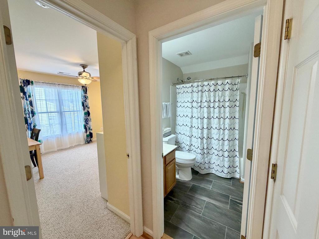 11100 COPELAND CT, FREDERICKSBURG, Virginia 22407, 5 Bedrooms Bedrooms, ,4 BathroomsBathrooms,Residential,11100 COPELAND CT,VASP2039510 MLS # VASP2039510