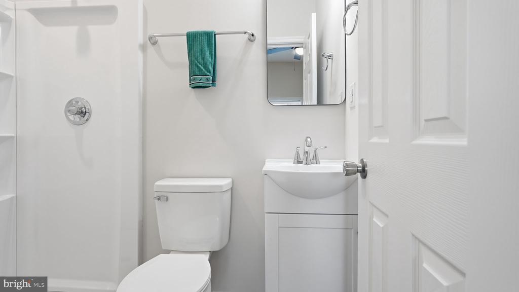 302 DEPOT ST, GORDONSVILLE, Virginia 22942, 2 Bedrooms Bedrooms, ,2 BathroomsBathrooms,Residential,302 DEPOT ST,VAOR2013450 MLS # VAOR2013450