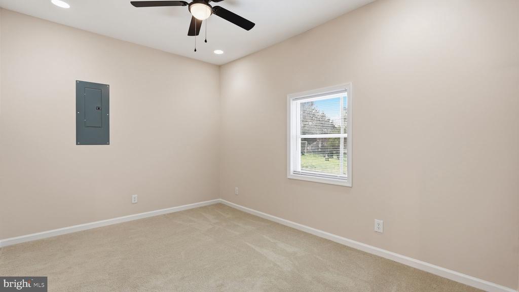 302 DEPOT ST, GORDONSVILLE, Virginia 22942, 2 Bedrooms Bedrooms, ,2 BathroomsBathrooms,Residential,302 DEPOT ST,VAOR2013450 MLS # VAOR2013450