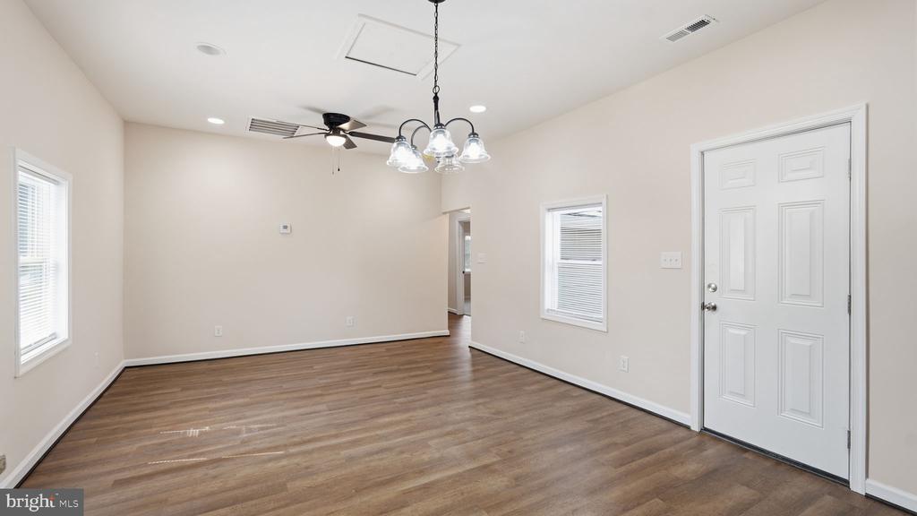 302 DEPOT ST, GORDONSVILLE, Virginia 22942, 2 Bedrooms Bedrooms, ,2 BathroomsBathrooms,Residential,302 DEPOT ST,VAOR2013450 MLS # VAOR2013450