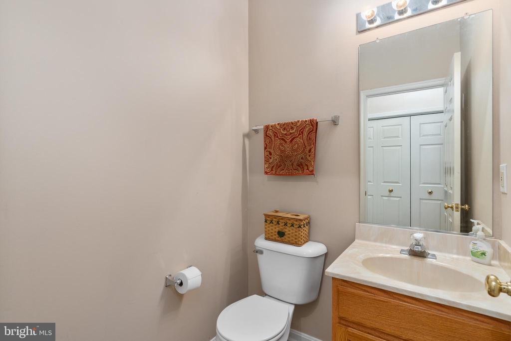 4303 TURNBERRY DR, FREDERICKSBURG, Virginia 22408, 3 Bedrooms Bedrooms, ,2 BathroomsBathrooms,Residential,4303 TURNBERRY DR,VASP2039838 MLS # VASP2039838 4303 TURNBERRY DR, FREDERICKSBURG, Virginia 22408, 3 Bedrooms Bedrooms, ,2 BathroomsBathrooms,Residential,4303 TURNBERRY DR,VASP2039838 MLS # VASP2039838