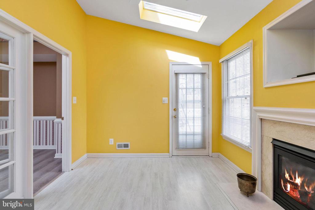 4303 TURNBERRY DR, FREDERICKSBURG, Virginia 22408, 3 Bedrooms Bedrooms, ,2 BathroomsBathrooms,Residential,4303 TURNBERRY DR,VASP2039838 MLS # VASP2039838 4303 TURNBERRY DR, FREDERICKSBURG, Virginia 22408, 3 Bedrooms Bedrooms, ,2 BathroomsBathrooms,Residential,4303 TURNBERRY DR,VASP2039838 MLS # VASP2039838