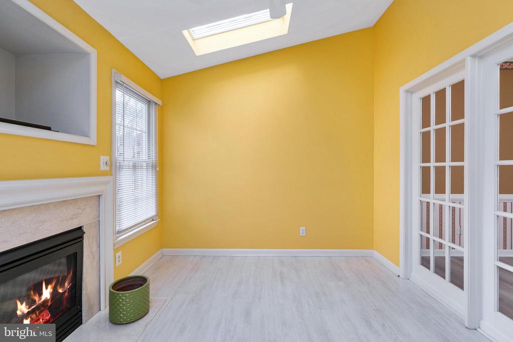 4303 TURNBERRY DR, FREDERICKSBURG, Virginia 22408, 3 Bedrooms Bedrooms, ,2 BathroomsBathrooms,Residential,4303 TURNBERRY DR,VASP2039838 MLS # VASP2039838 4303 TURNBERRY DR, FREDERICKSBURG, Virginia 22408, 3 Bedrooms Bedrooms, ,2 BathroomsBathrooms,Residential,4303 TURNBERRY DR,VASP2039838 MLS # VASP2039838