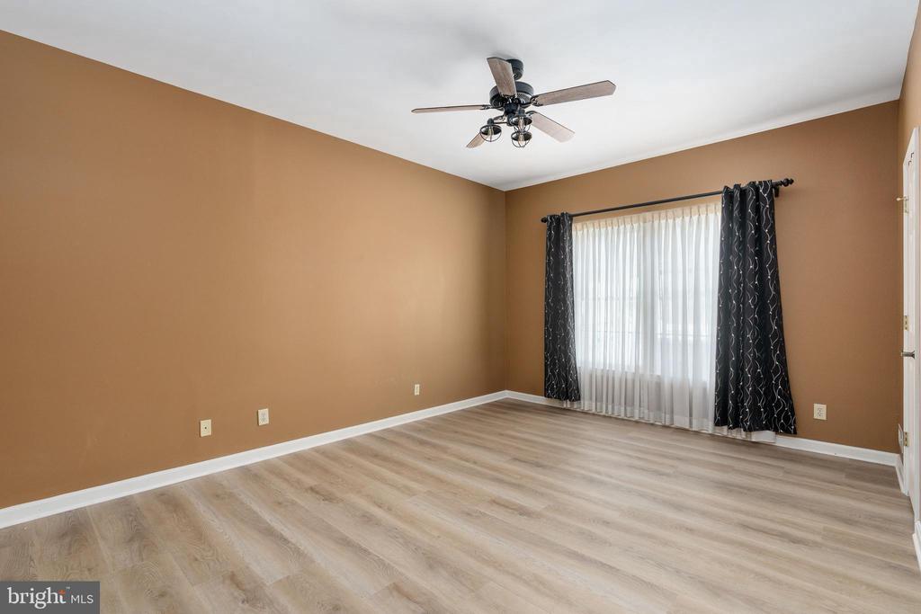 4303 TURNBERRY DR, FREDERICKSBURG, Virginia 22408, 3 Bedrooms Bedrooms, ,2 BathroomsBathrooms,Residential,4303 TURNBERRY DR,VASP2039838 MLS # VASP2039838 4303 TURNBERRY DR, FREDERICKSBURG, Virginia 22408, 3 Bedrooms Bedrooms, ,2 BathroomsBathrooms,Residential,4303 TURNBERRY DR,VASP2039838 MLS # VASP2039838