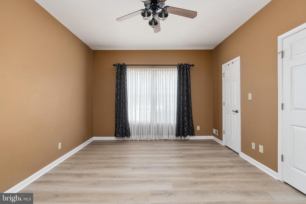 4303 TURNBERRY DR, FREDERICKSBURG, Virginia 22408, 3 Bedrooms Bedrooms, ,2 BathroomsBathrooms,Residential,4303 TURNBERRY DR,VASP2039838 MLS # VASP2039838 4303 TURNBERRY DR, FREDERICKSBURG, Virginia 22408, 3 Bedrooms Bedrooms, ,2 BathroomsBathrooms,Residential,4303 TURNBERRY DR,VASP2039838 MLS # VASP2039838