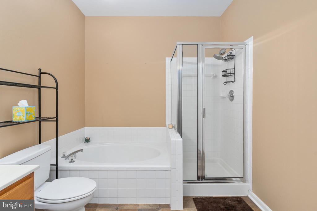 4303 TURNBERRY DR, FREDERICKSBURG, Virginia 22408, 3 Bedrooms Bedrooms, ,2 BathroomsBathrooms,Residential,4303 TURNBERRY DR,VASP2039838 MLS # VASP2039838 4303 TURNBERRY DR, FREDERICKSBURG, Virginia 22408, 3 Bedrooms Bedrooms, ,2 BathroomsBathrooms,Residential,4303 TURNBERRY DR,VASP2039838 MLS # VASP2039838