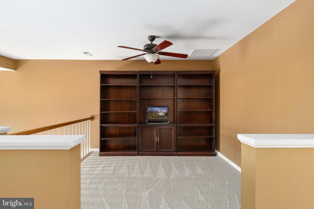 4303 TURNBERRY DR, FREDERICKSBURG, Virginia 22408, 3 Bedrooms Bedrooms, ,2 BathroomsBathrooms,Residential,4303 TURNBERRY DR,VASP2039838 MLS # VASP2039838 4303 TURNBERRY DR, FREDERICKSBURG, Virginia 22408, 3 Bedrooms Bedrooms, ,2 BathroomsBathrooms,Residential,4303 TURNBERRY DR,VASP2039838 MLS # VASP2039838