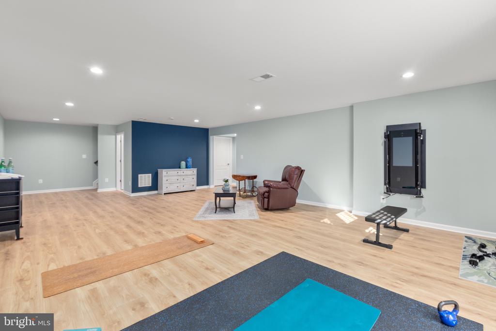 9800 BALLS BLUFF DR, FREDERICKSBURG, Virginia 22407, 4 Bedrooms Bedrooms, ,3 BathroomsBathrooms,Residential,9800 BALLS BLUFF DR,VASP2039920 MLS # VASP2039920