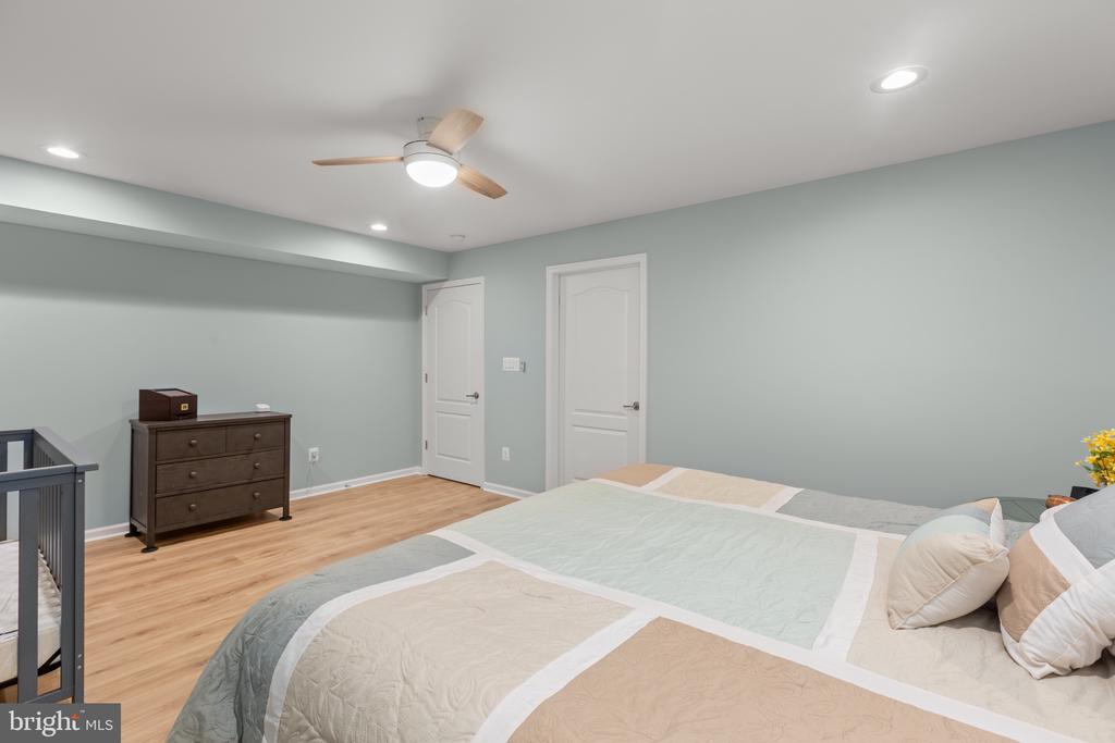 9800 BALLS BLUFF DR, FREDERICKSBURG, Virginia 22407, 4 Bedrooms Bedrooms, ,3 BathroomsBathrooms,Residential,9800 BALLS BLUFF DR,VASP2039920 MLS # VASP2039920