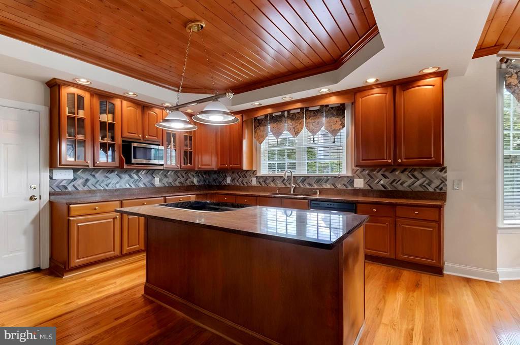 11918 BOULDER CT, SPOTSYLVANIA, Virginia 22553, 6 Bedrooms Bedrooms, ,5 BathroomsBathrooms,Residential,11918 BOULDER CT,VASP2039926 MLS # VASP2039926