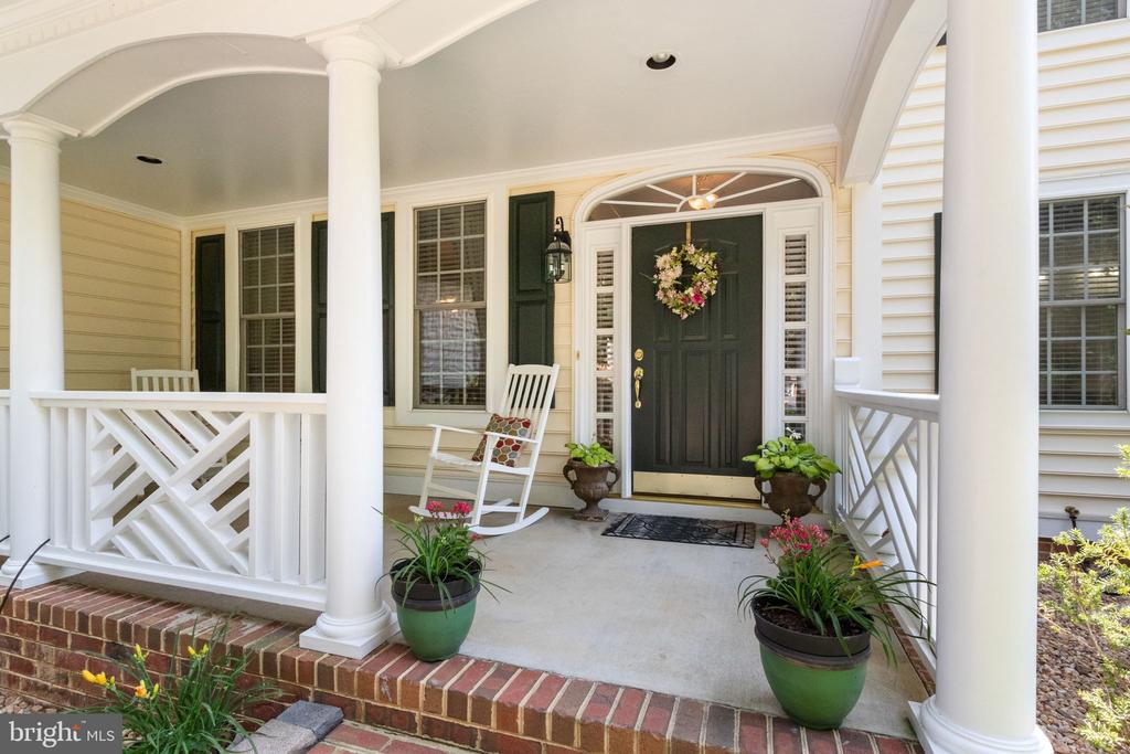 11918 BOULDER CT, SPOTSYLVANIA, Virginia 22553, 6 Bedrooms Bedrooms, ,5 BathroomsBathrooms,Residential,11918 BOULDER CT,VASP2039926 MLS # VASP2039926