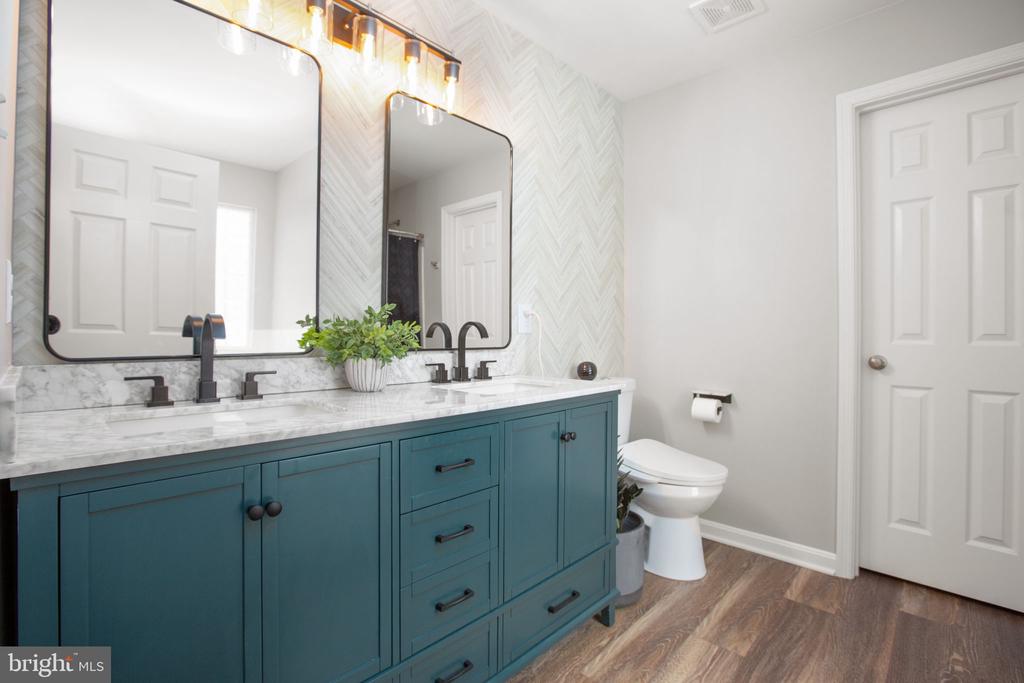 114 SAYLERS CREEK RD, LOCUST GROVE, Virginia 22508, 3 Bedrooms Bedrooms, ,2 BathroomsBathrooms,Residential,114 SAYLERS CREEK RD,VAOR2013470 MLS # VAOR2013470