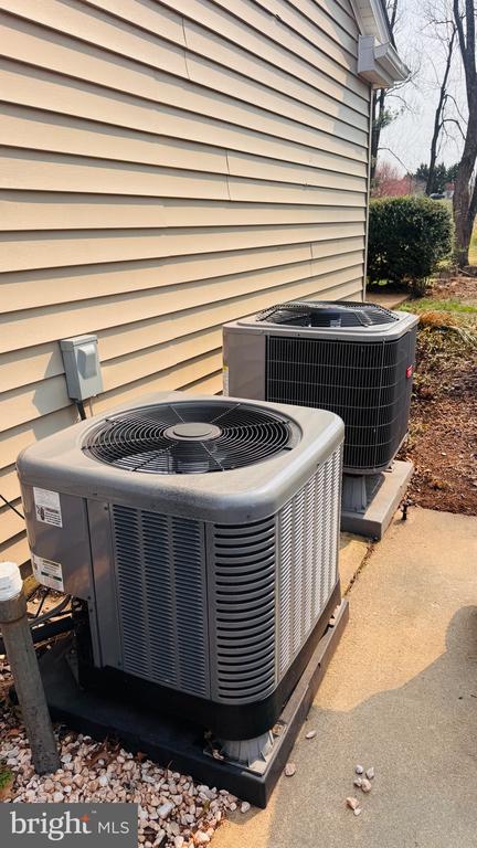 11472 FOX HILL RD, CULPEPER, Virginia 22701, 7 Bedrooms Bedrooms, ,3 BathroomsBathrooms,Residential,11472 FOX HILL RD,VACU2012850 MLS # VACU2012850