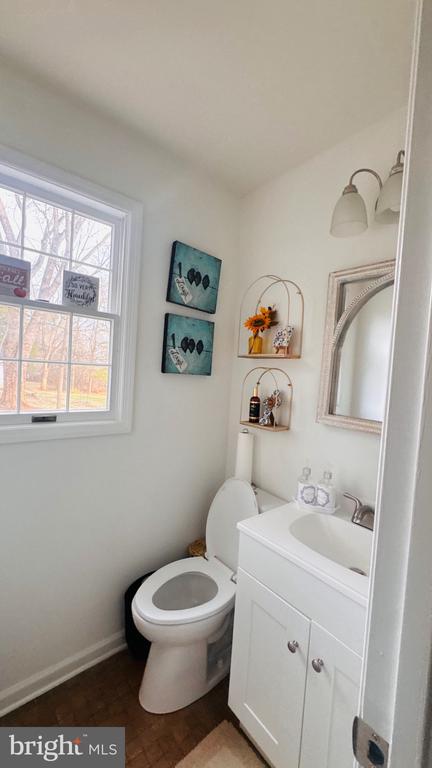 11472 FOX HILL RD, CULPEPER, Virginia 22701, 7 Bedrooms Bedrooms, ,3 BathroomsBathrooms,Residential,11472 FOX HILL RD,VACU2012850 MLS # VACU2012850