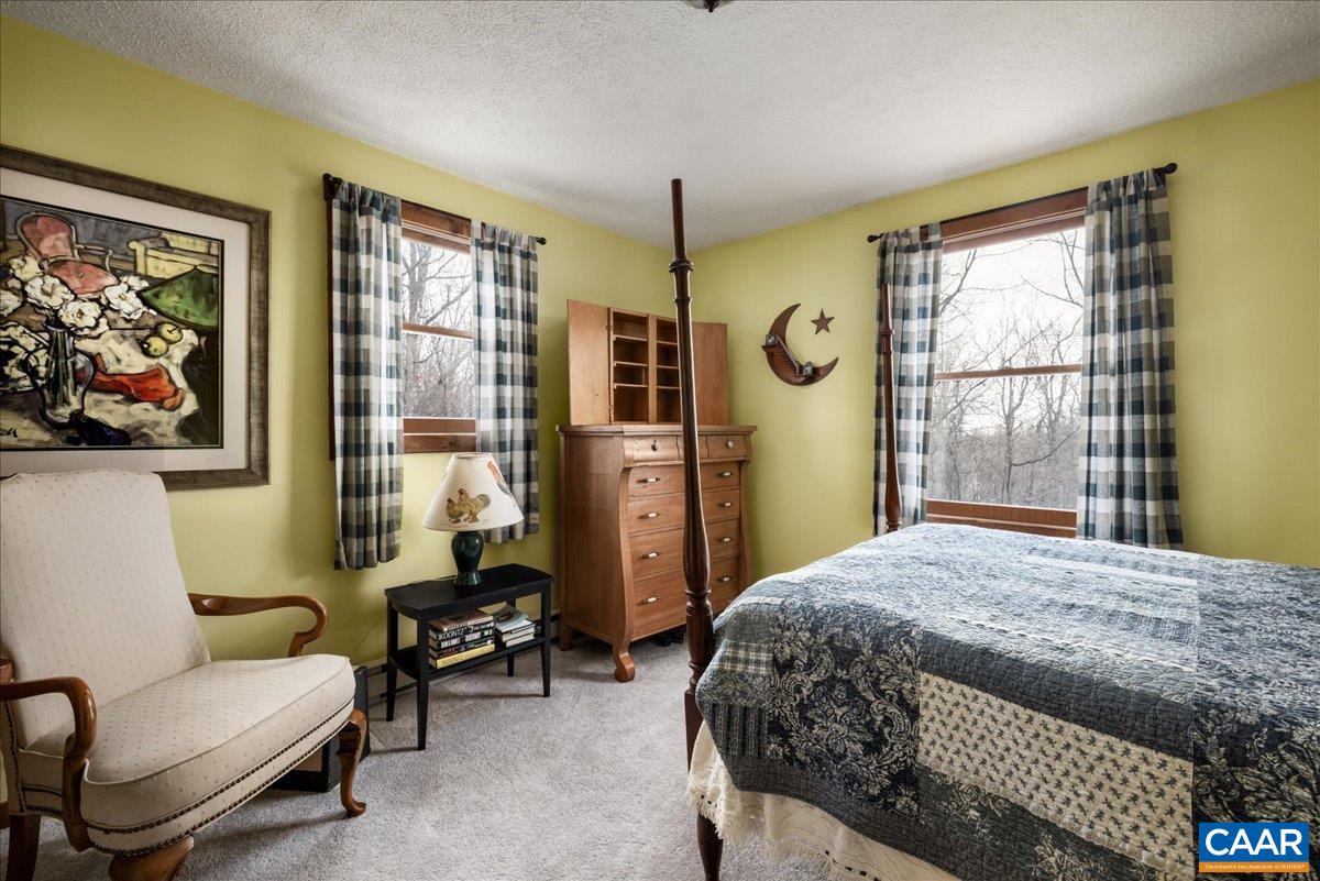 406 RACCOON DR, WINCHESTER, Virginia 22602, 3 Bedrooms Bedrooms, ,2 BathroomsBathrooms,Residential,406 RACCOON DR,674053 MLS # 674053