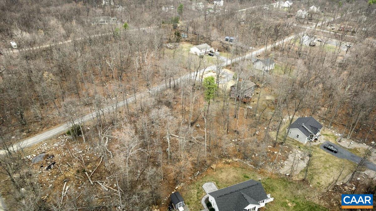 406 RACCOON DR, WINCHESTER, Virginia 22602, 3 Bedrooms Bedrooms, ,2 BathroomsBathrooms,Residential,406 RACCOON DR,674053 MLS # 674053