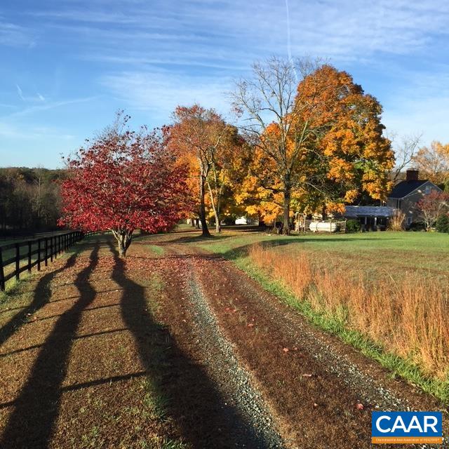 1128 BEAVERDAM RD, KESWICK, Virginia 22947, 5 Bedrooms Bedrooms, ,2 BathroomsBathrooms,Residential,Deerlodge,1128 BEAVERDAM RD,674077 MLS # 674077